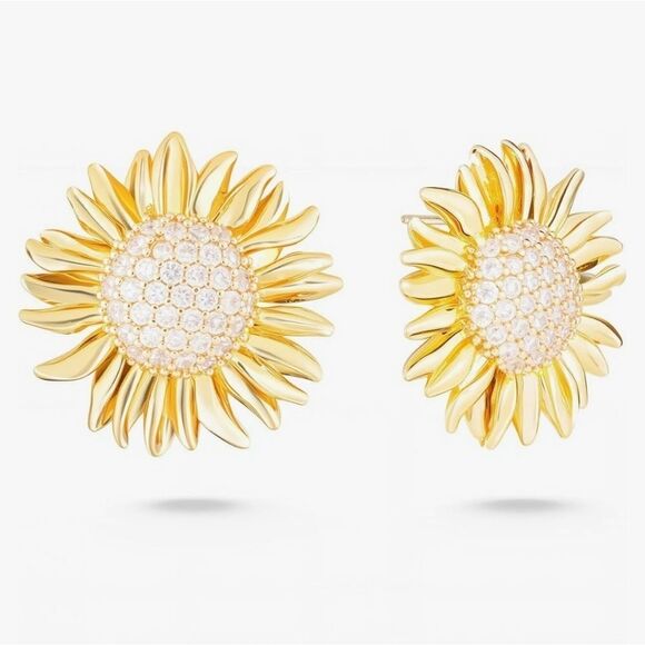 🔥⏭️NIB Sunflower 14k Gold Plated Stud Earrings - Picture 13 of 15